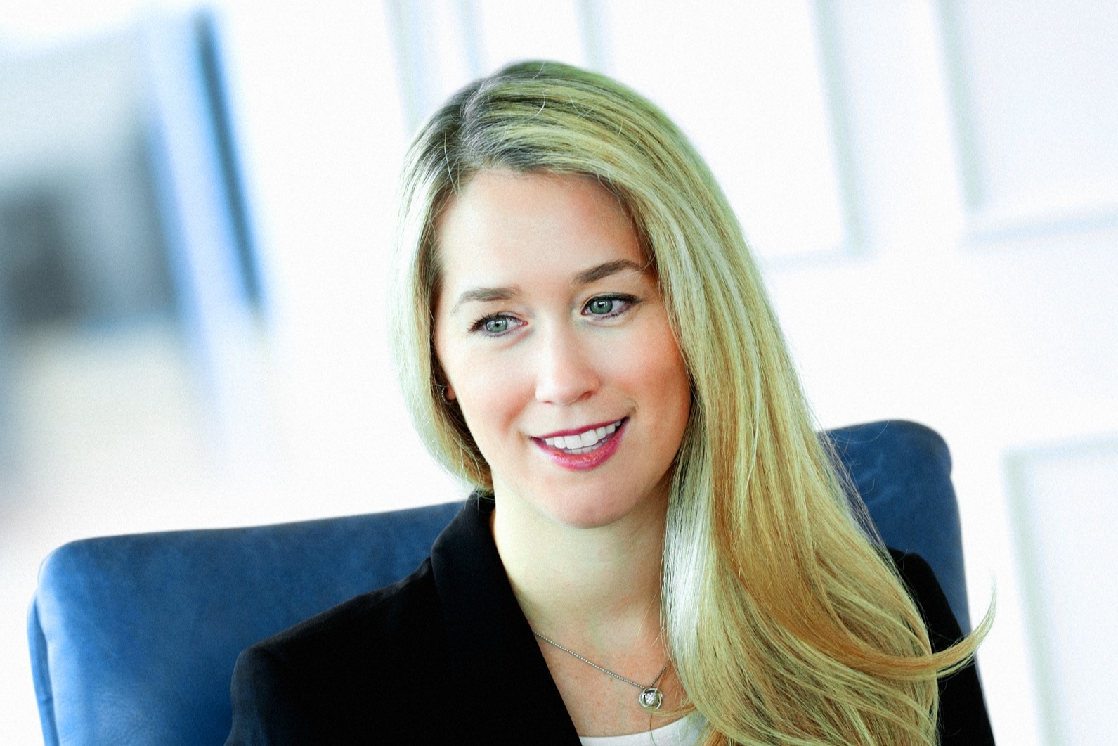 Headshot-SarahVeitch